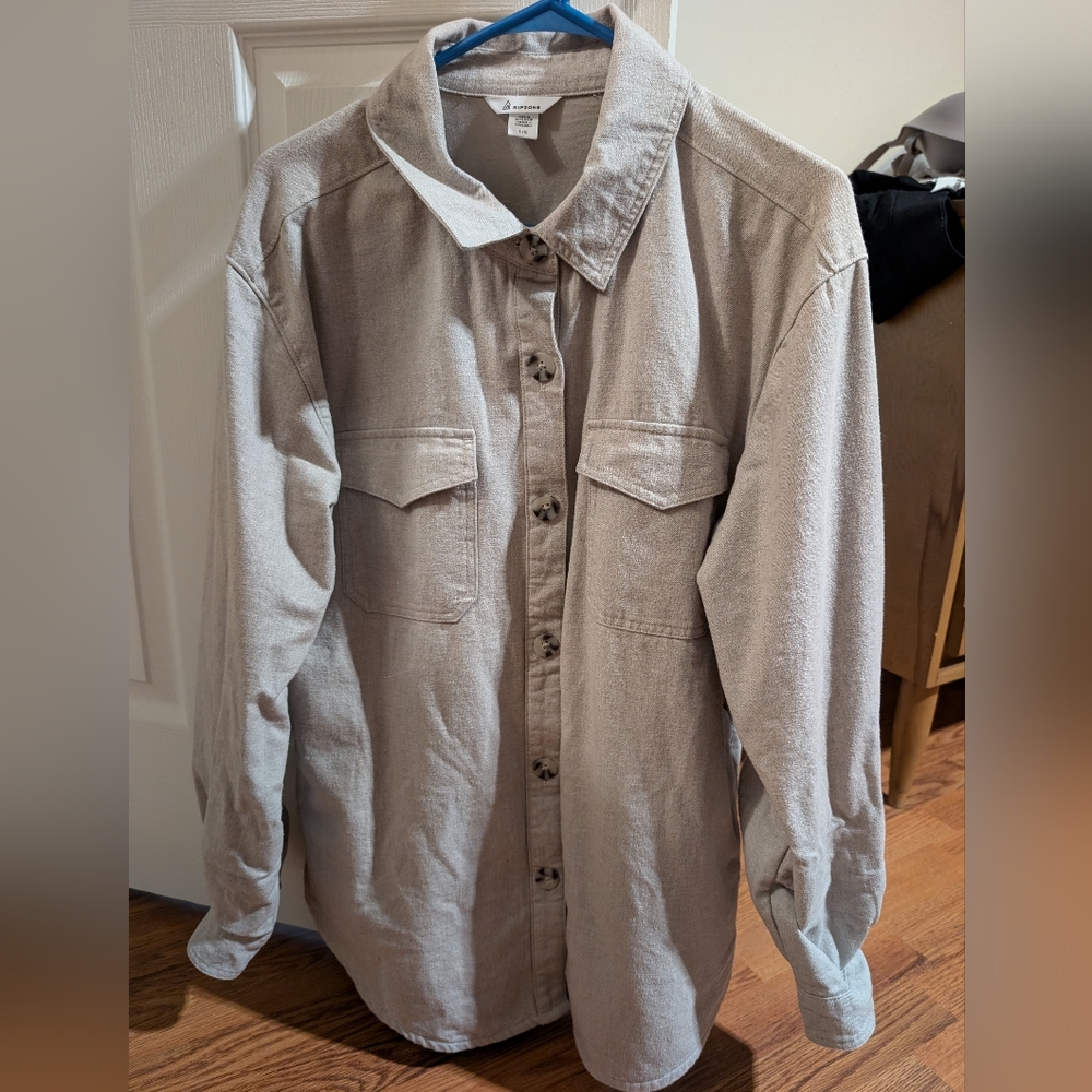 Women's Ripzone Beige Button-Up Shacket Large